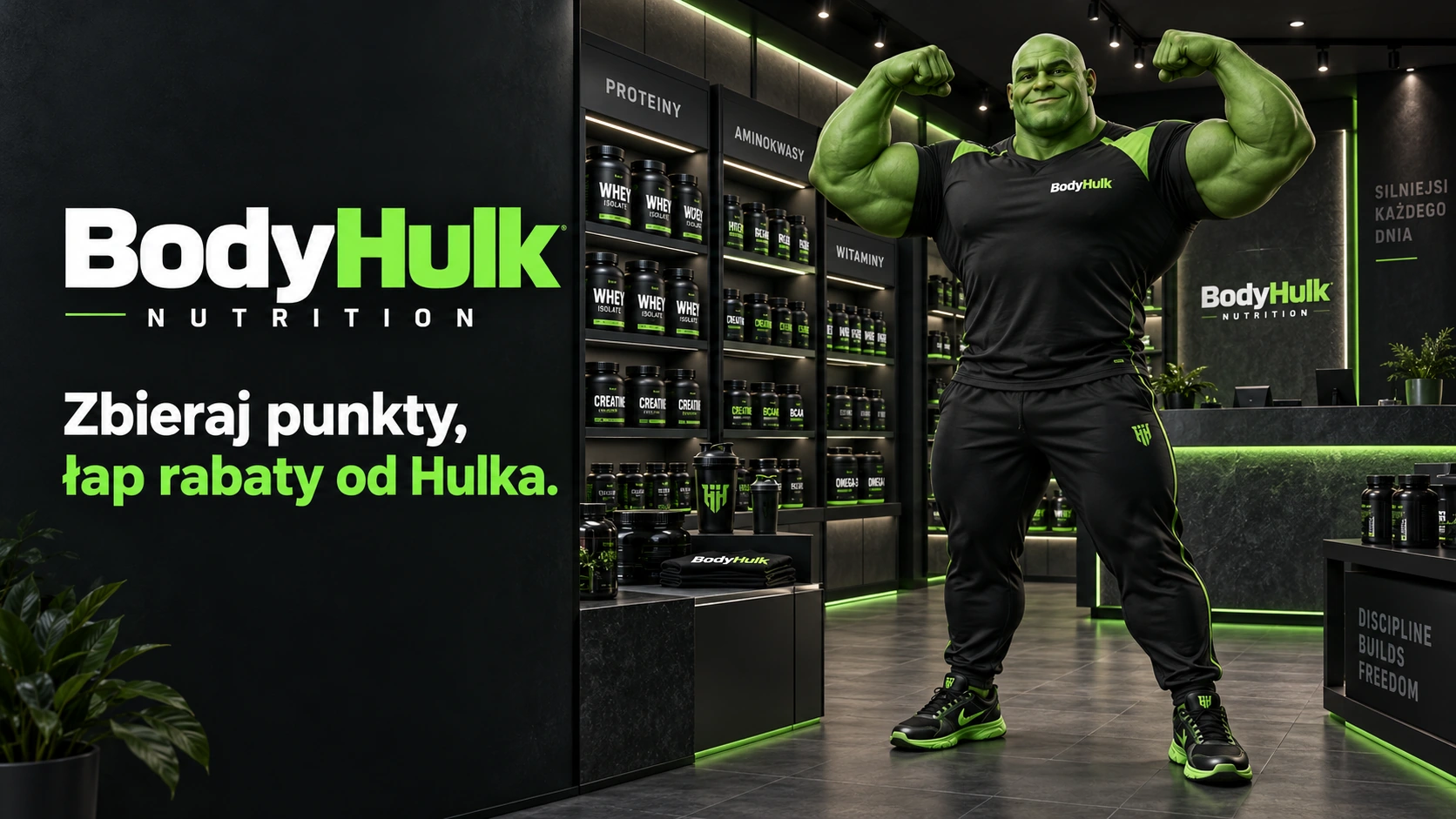 Maskotka BodyHulk Nutrition we wnętrzu sklepu